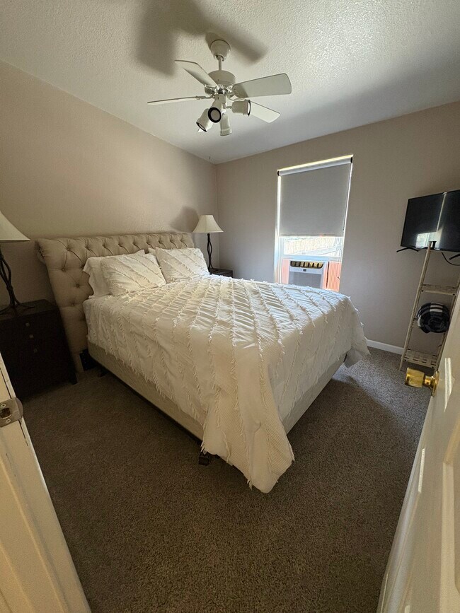 Photo - 150 S Golden Dr