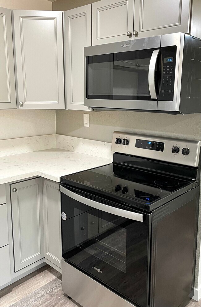 Premier of West Lancaster Apartments For Rent in Lancaster, CA