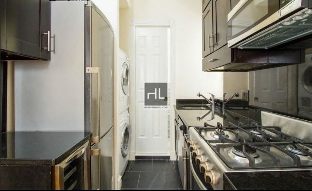 Photo - E 28TH ST. Unit 5D