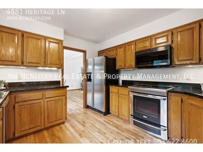 Photo - 4581 Heritage Ln