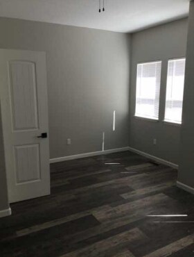 Photo - 634 E Star Ct