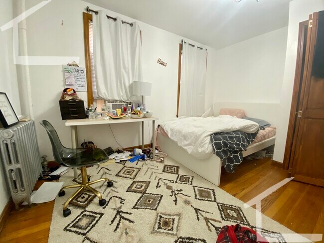Photo - 45 Litchfield St Unit 2
