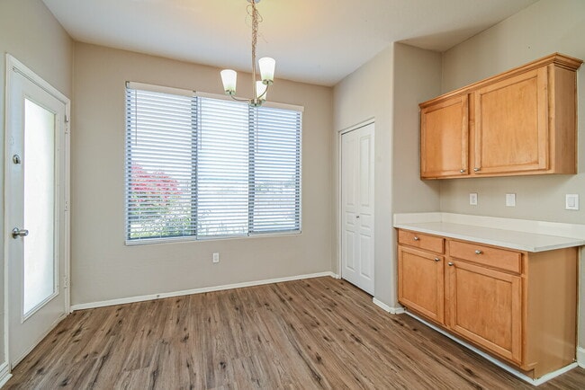 Photo - 3719 S Colt Dr