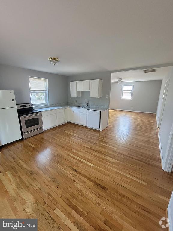 Building Photo - 7828 Bodkin View Dr Rental