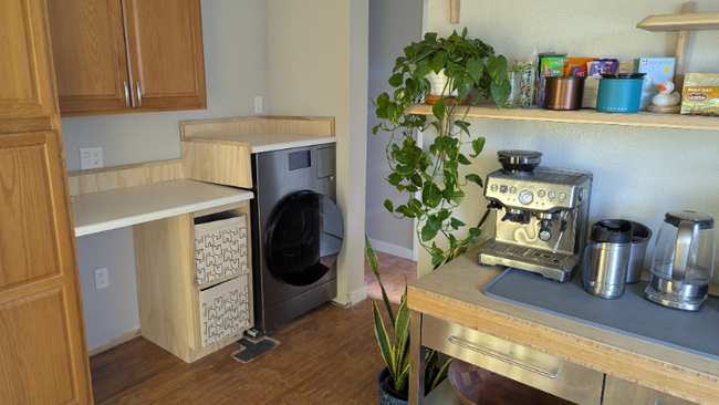 Photo - 1355 S Yarrow St House