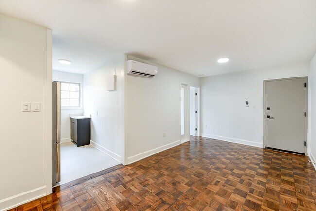 Pinnacle Apartments