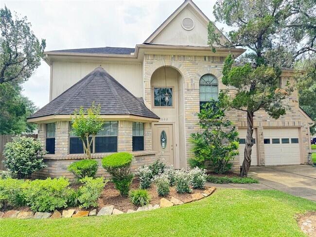 Building Photo - 4602 Rainbow Run Rental
