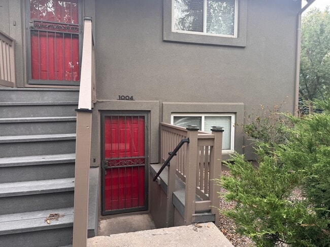 Photo - 1002 N Walnut St Unit 1004 N Walnut Street