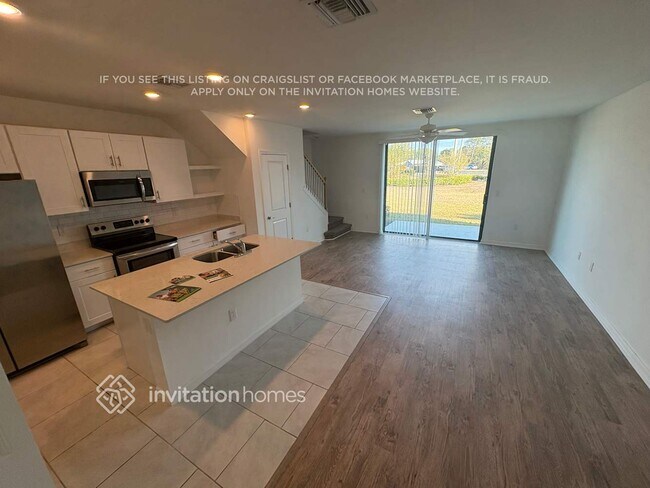 Photo - 2035 E Landings Wy