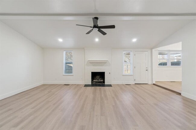 Photo - 1033 Mabel C Fry Blvd