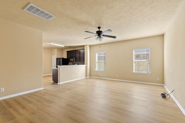 Photo - 7014 Hazelnut Ln