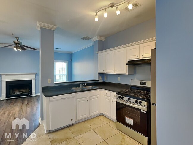 Photo - 7020 Biltmore Trce