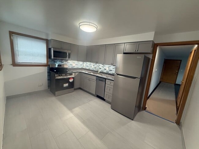 Building Photo - 7315 Dixon St Unit GW Rental