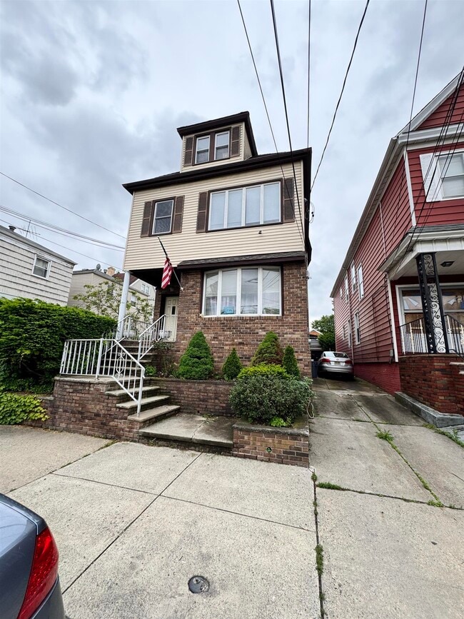 Photo - 118 W 11th St Condo Unit 2