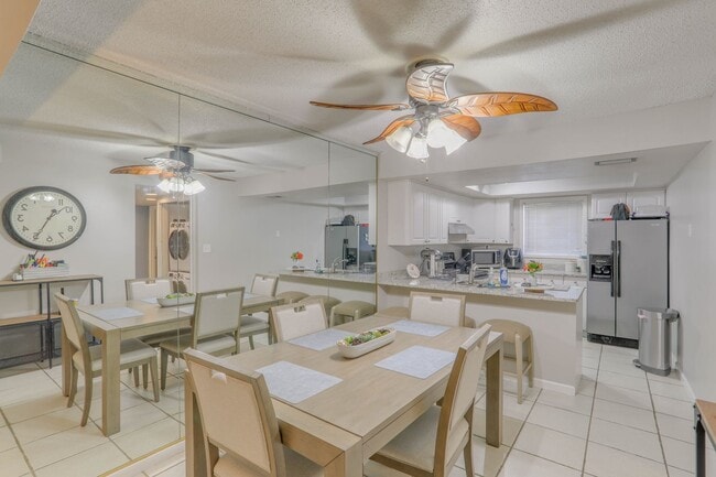 Photo - 1082 E Michigan St