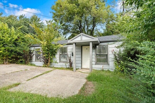 Photo - Beautiful home located in the heart of Fayetteville