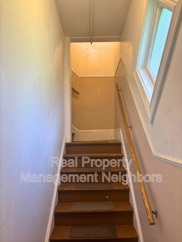 Photo - 1717 Plainfield Ave NE Condo