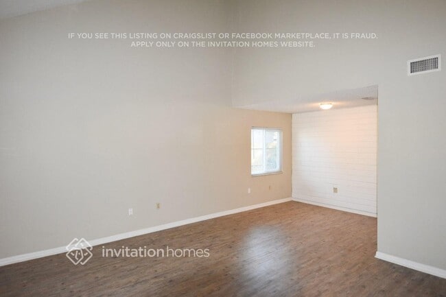 Photo - 2620 Westbury Ave