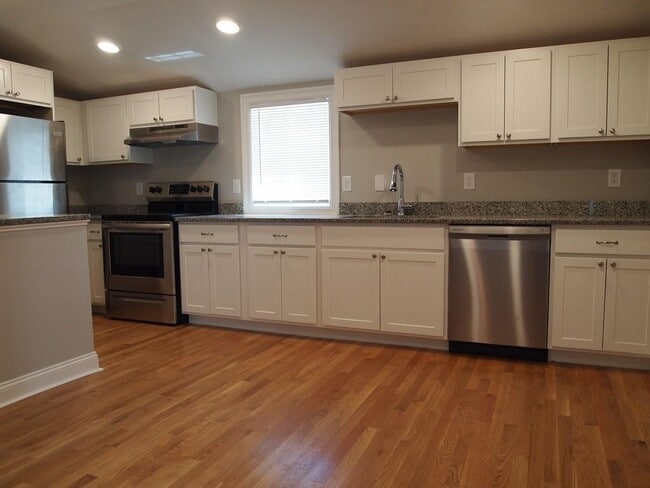 Photo - 7 Pequot St Unit 2