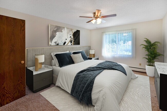 Photo - St. Clair Commons | 1504