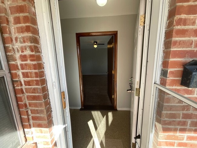 Photo - 3 bed. 1.5 bath 2 living areas