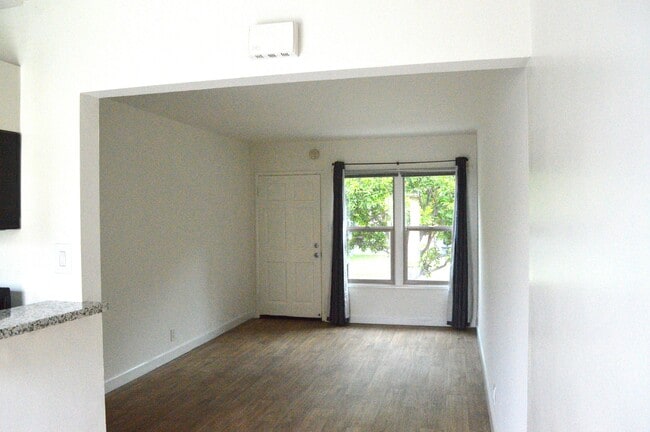 Photo - 214 S Bandy Ave