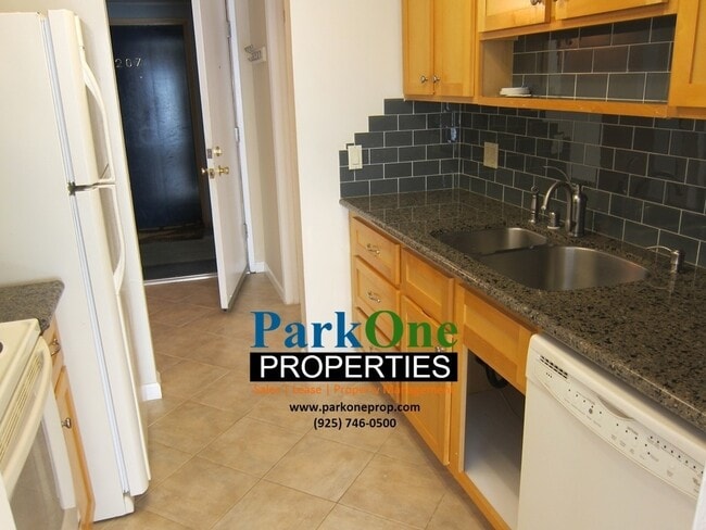 Photo - Spacious One Bedroom in Walnut Creek Keys!