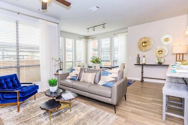 Photo - Now Leasing in Katy 1/1 – Tour Today! Unidad SR1