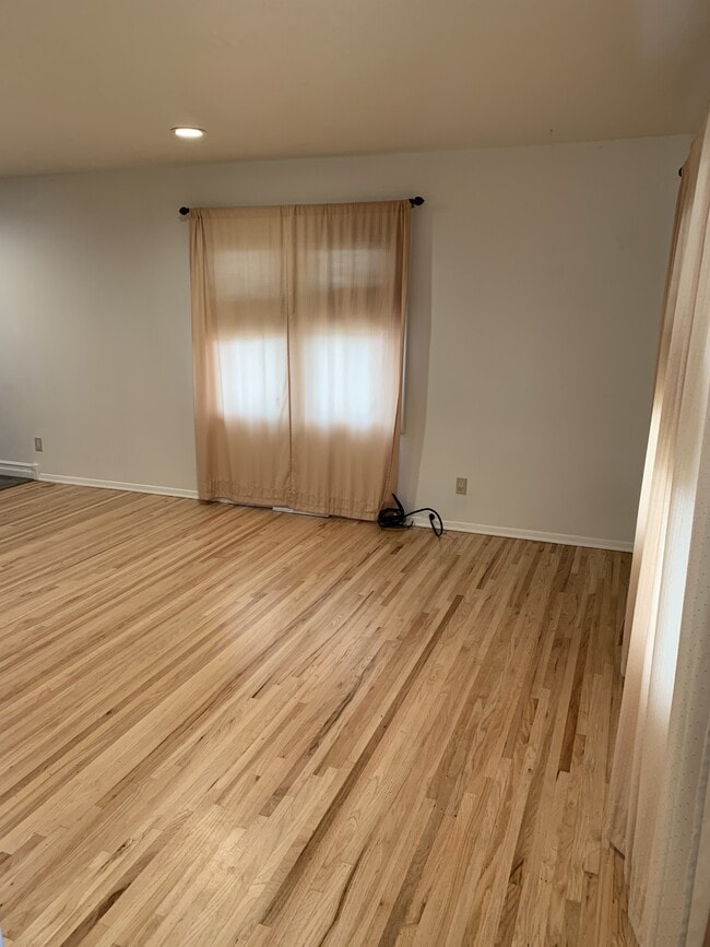 Photo - 624 Carol Dr