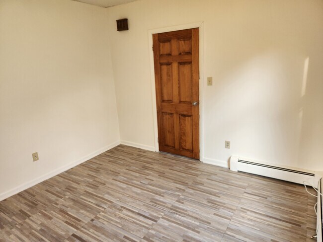 Main Entrance - 8 Orient Ave Unit 3/back