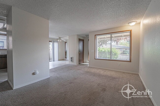 Photo - 3018 NE 78th Ave
