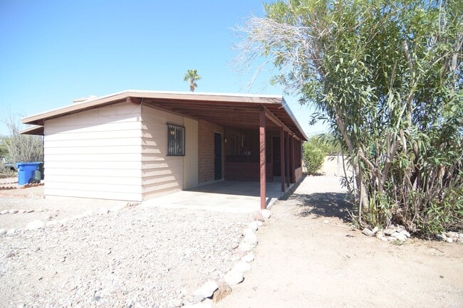 Photo - Charming 2 Bedroom 1 Bath Home! Central Tucson Location!