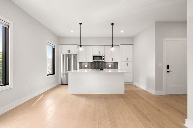 Photo - 37 Horace St Unit 203