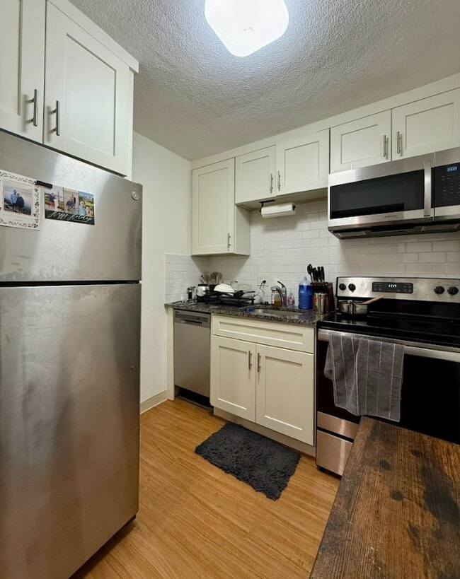 Photo - 20 Radcliffe Rd Condo Unit 102