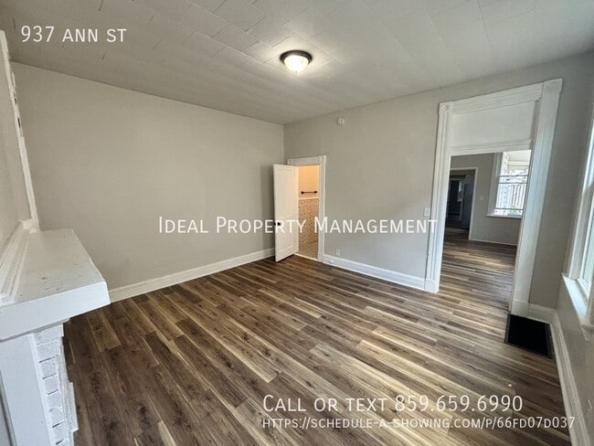 Photo - 937 Ann St