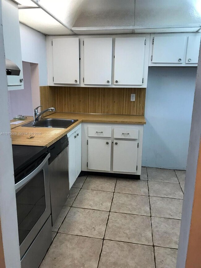 Photo - 16751 NE 9th Ave Unit 602