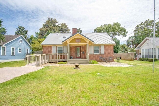 Photo - 1613 E Jordan St