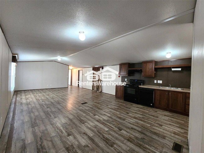 Photo - 8021 Parker Elaine Dr