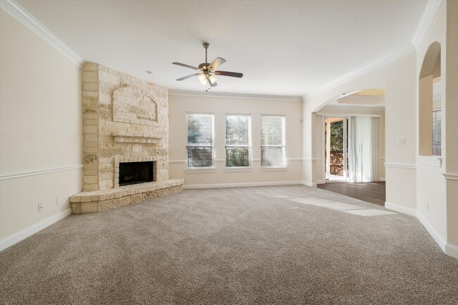 Photo - 11242 Butterfly Bush