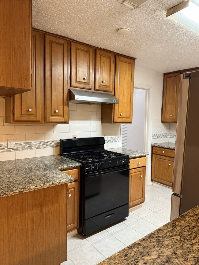 Photo - 3323 Big Horn Ct