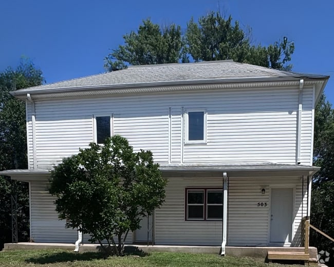 Building Photo - 503 S 1st St Rental