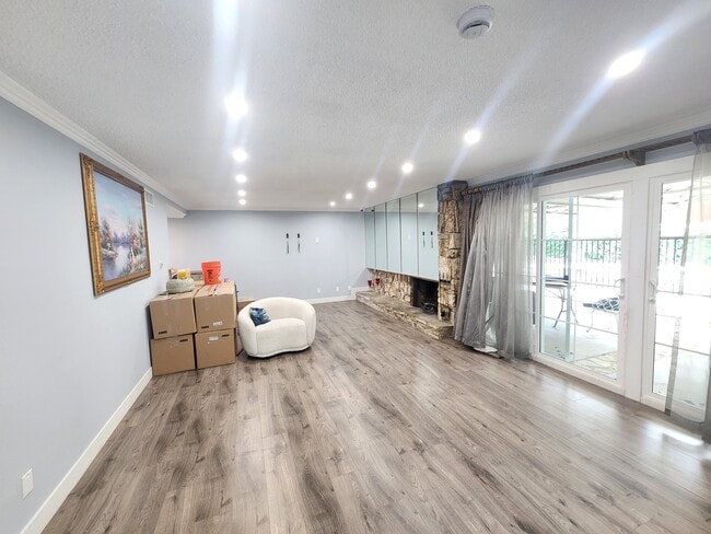 Photo - 11665 Babbitt Ave