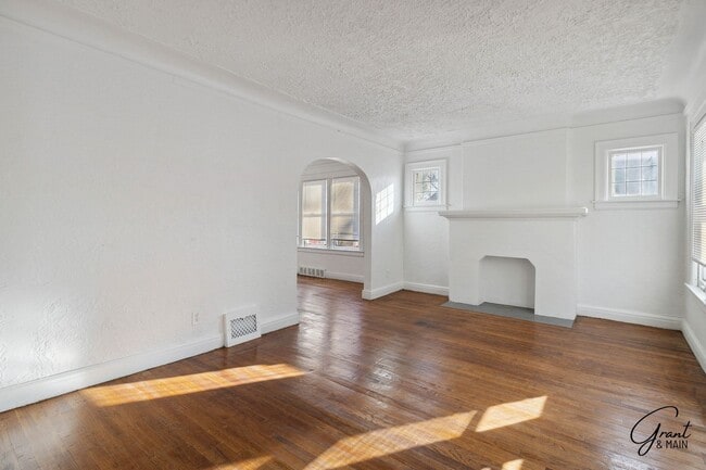 Photo - 4 Bedroom 2 Bath