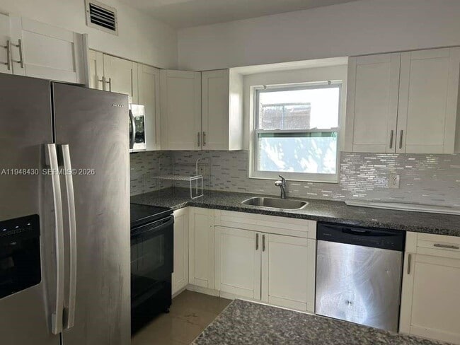 Photo - 9780 Bay Harbor Terrace Unit 7