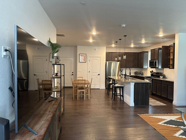 Photo - End unit FURNISHED Townhouse in Victory Ridge