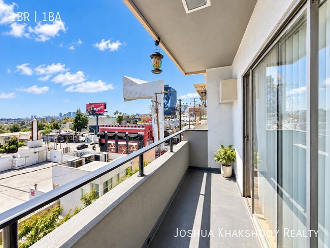 1116 N Clark St Unit 14