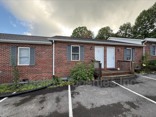 Photo - 1909 Cherokee Rd Unit Apt 14