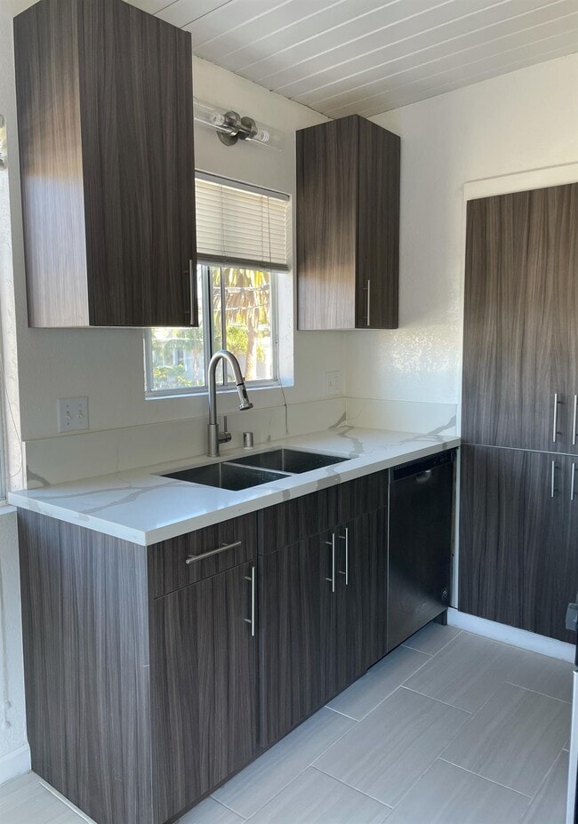 Unit 6 Kitchen