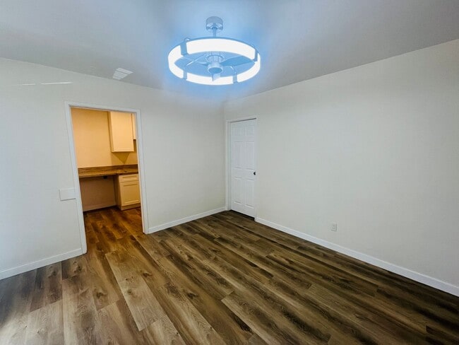 Building Photo - 133 W Williams St Unit #A