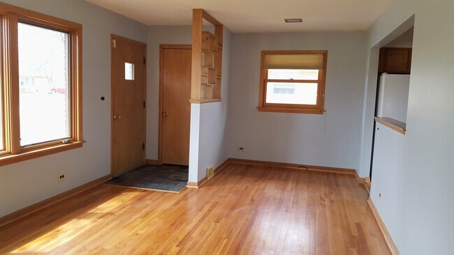 26 W 56th St